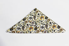 Load image into Gallery viewer, Pocket Square Collection
